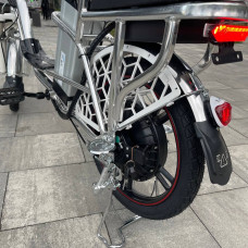 Електровелосипед VOLTO Urban Chrome з металевим кошиком